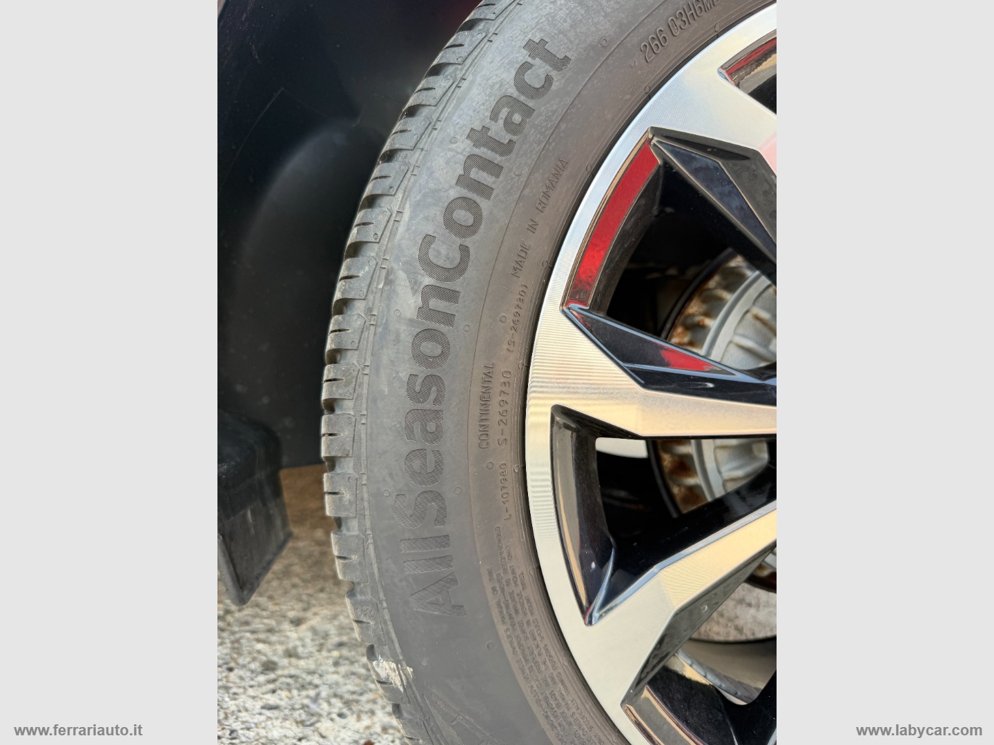 Clio TCe 90 CV Techno CON GOMME ALL SEASON - immagine 17