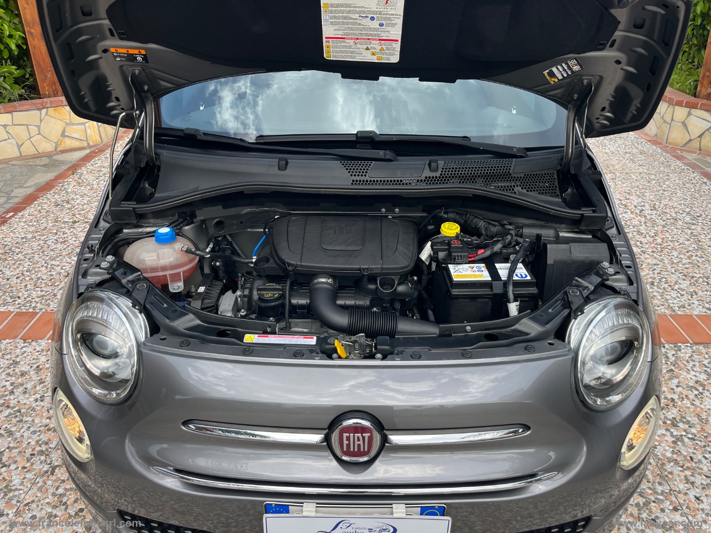 500 C 1.0 Hybrid Dolcevita - immagine 17