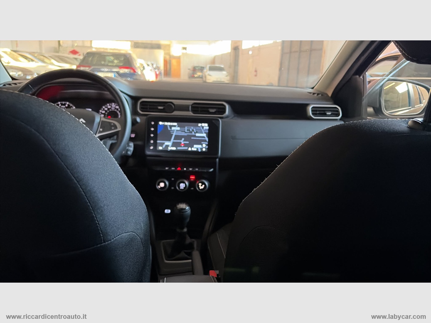 Duster 1.0 TCe GPL 4x2 Journey UP - immagine 17