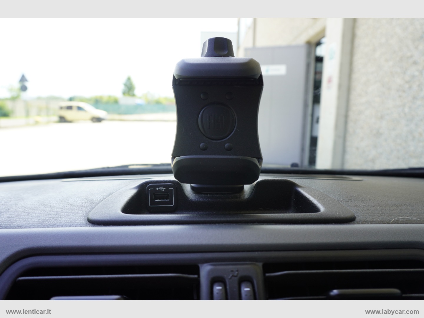 Panda 1.2 Easy Adatta a Neopatentati - immagine 17
