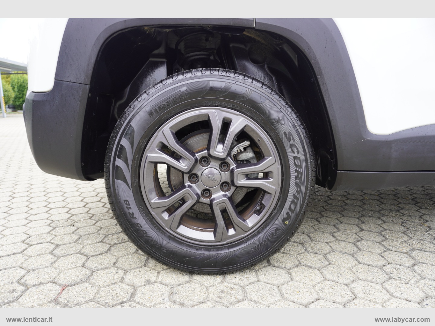 Renegade 2.0 Mjt 140 CV 4WD AD.Longitude - immagine 17