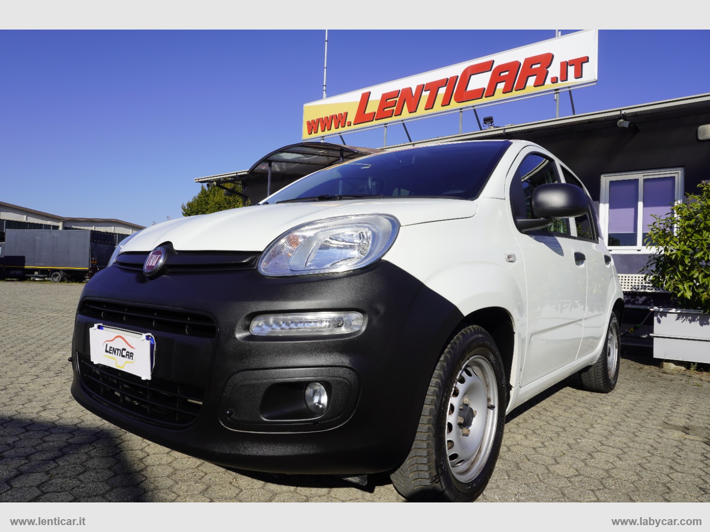 Panda 1.0 S&S Hybrid Van 2 posti solo Km 26.000 - immagine 17