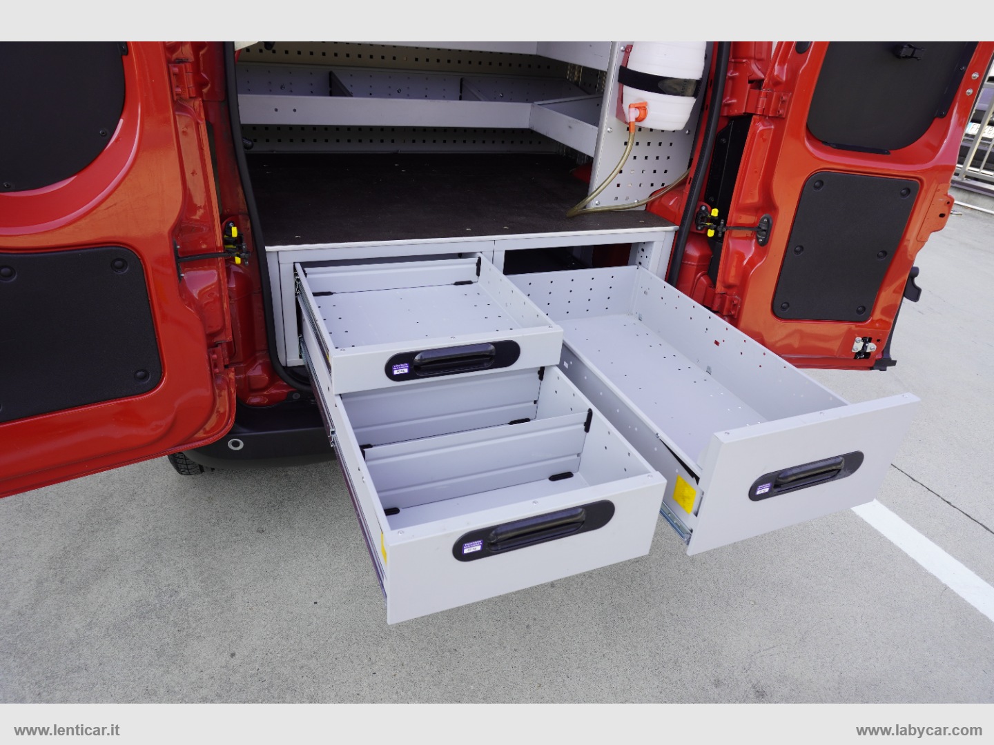 Fiorino 1.3 MJT 95CV Cargo Adventure Euro 6B - immagine 17