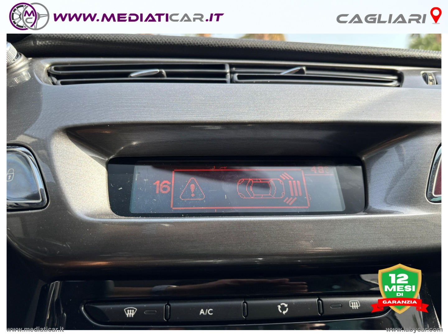 C3 1.6 VTi 120 aut. Exclusive Style - immagine 17
