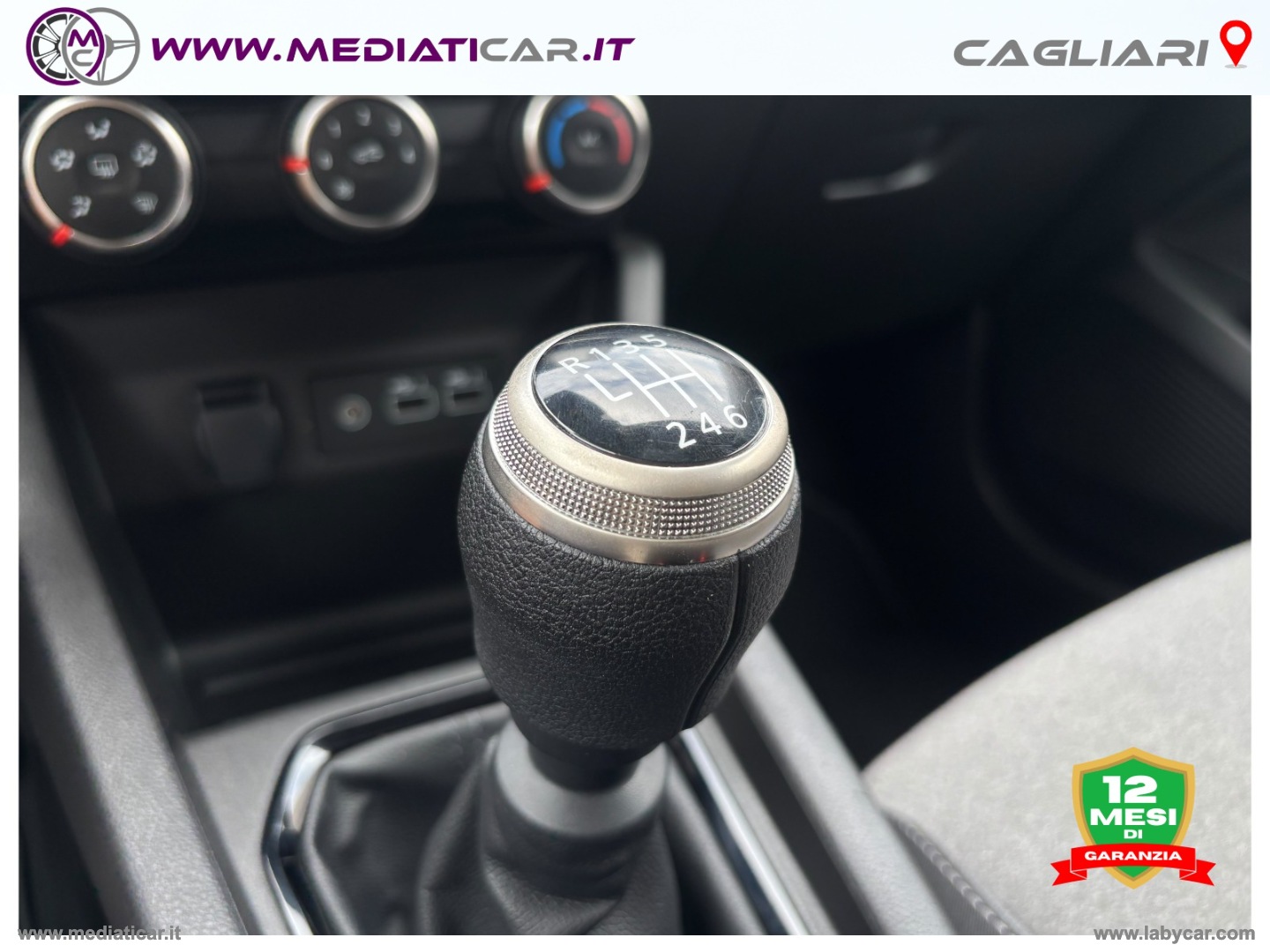 Clio TCe 100 CV GPL Techno - immagine 17