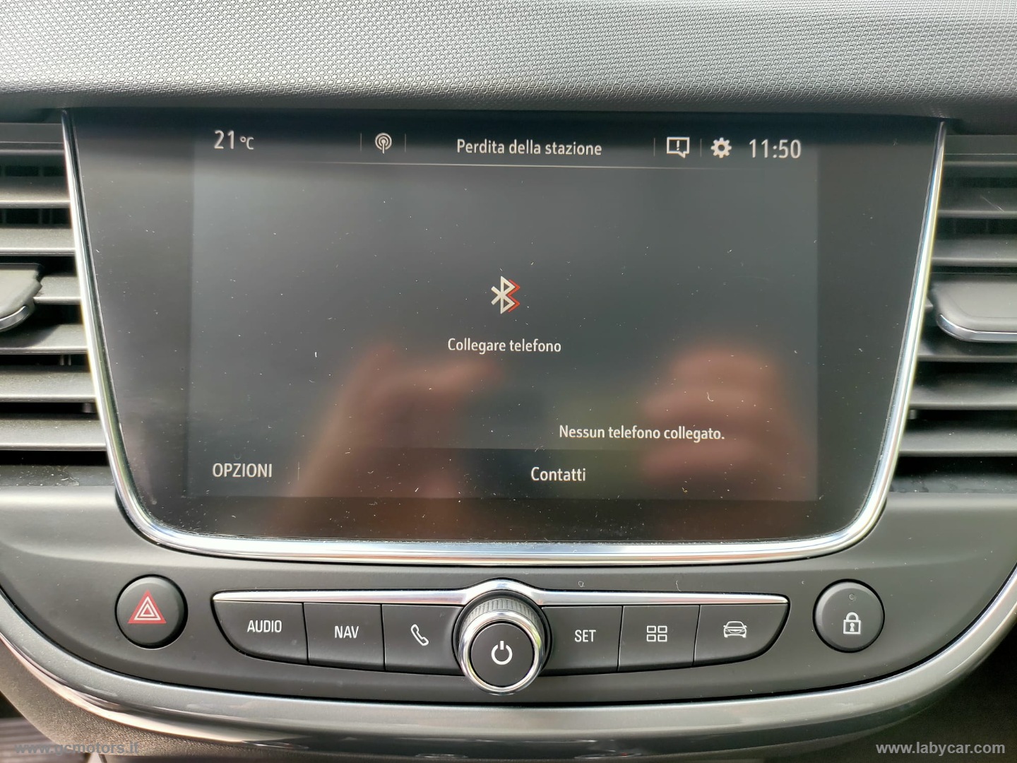 Opel Crossland Crossland 1.2 T. 12V 130CV aut.S&S Eleg. - Immagine 17