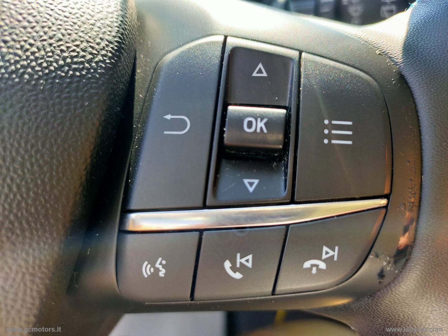 Ford Fiesta Fiesta Active 1.0 Ecob. Hybrid 125CV 5p. - Immagine 17