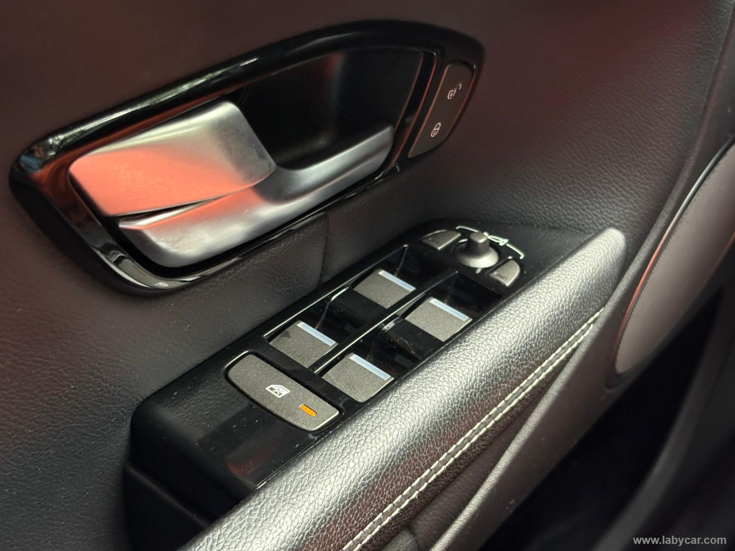 RR Evoque 2.0 TD4 180CV 5p. SE Dynamic MOTORE NUOVO CON GARANZIA 12 MESI - immagine 17