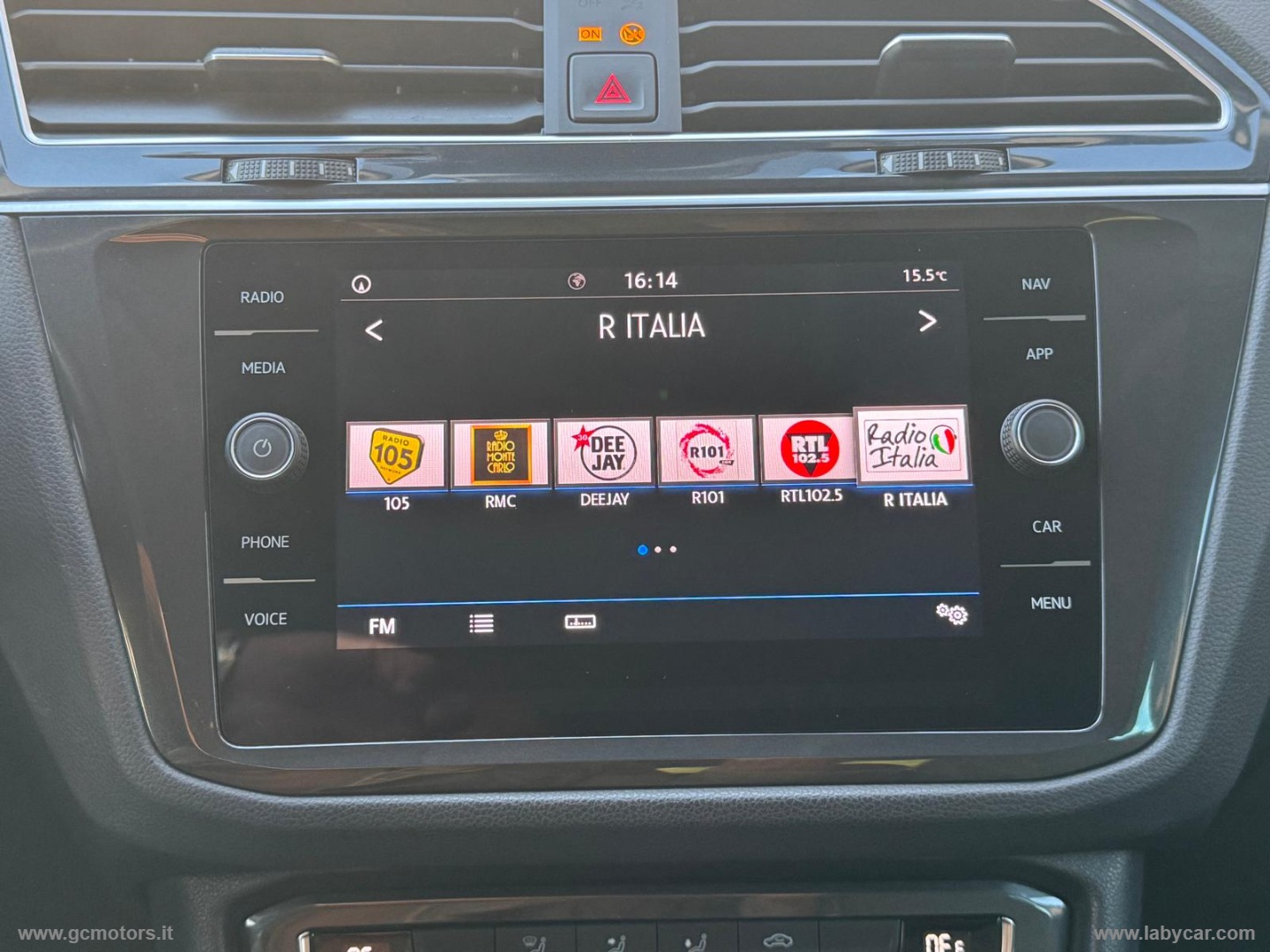 Volkswagen Tiguan 2.0 TDI DSG Advanced BMT - Immagine 17