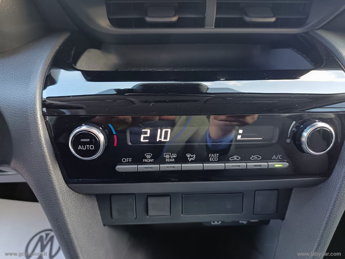 Toyota Yaris Cross Yaris Cross 1.5 Hybrid 5p. E-CVT Active - Immagine 17