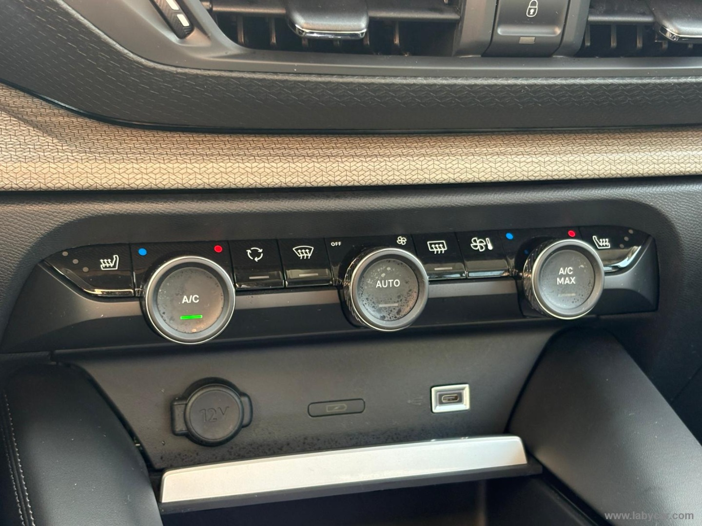 Citroën C5 X X PureTech 130 S&S EAT8 Plus - Immagine 17