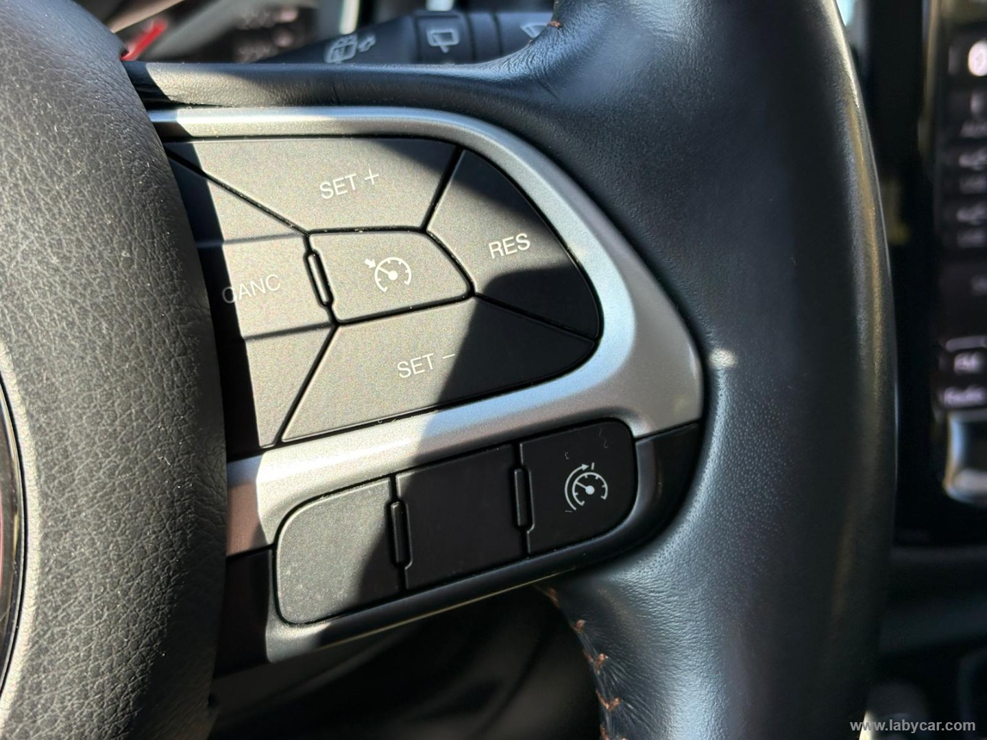 Compass 1.6 Mjt II 2WD Limited - immagine 17