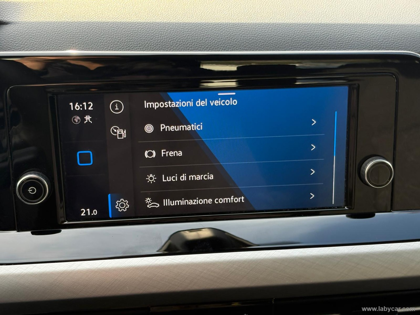 Golf 1.0 eTSI EVO DSG Life - immagine 17