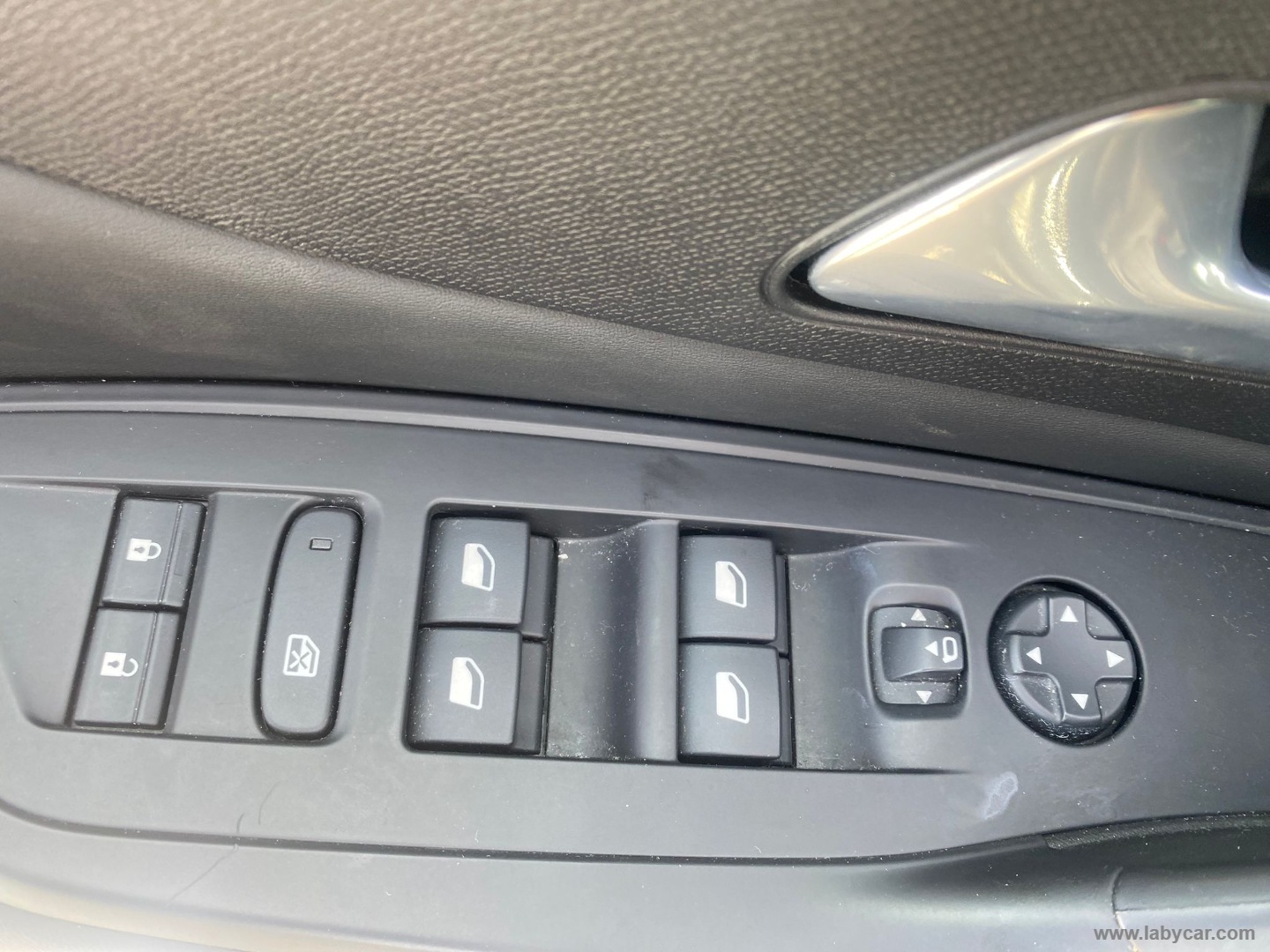 408 Hybrid 136 e-DCS6 Allure - immagine 17