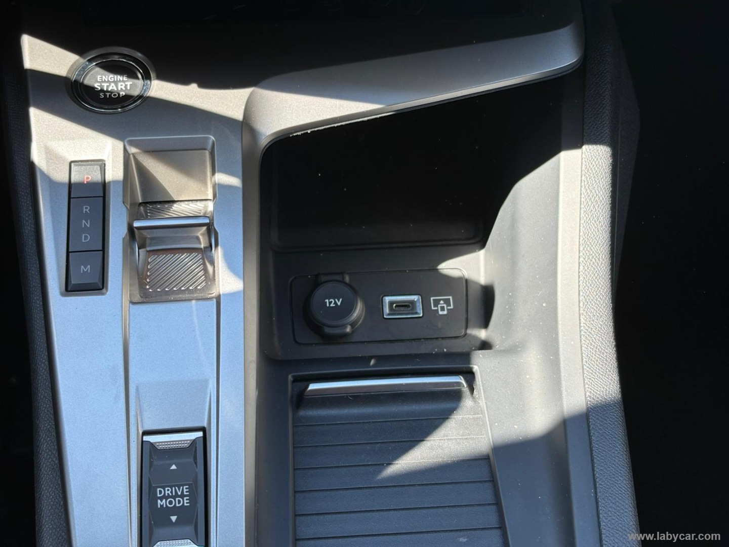 408 Hybrid 136 e-DCS6 Allure - immagine 17