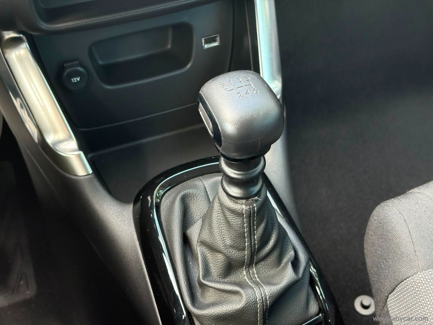 Citroën C3 Aircross PureTech 110 S&S You - Immagine 17