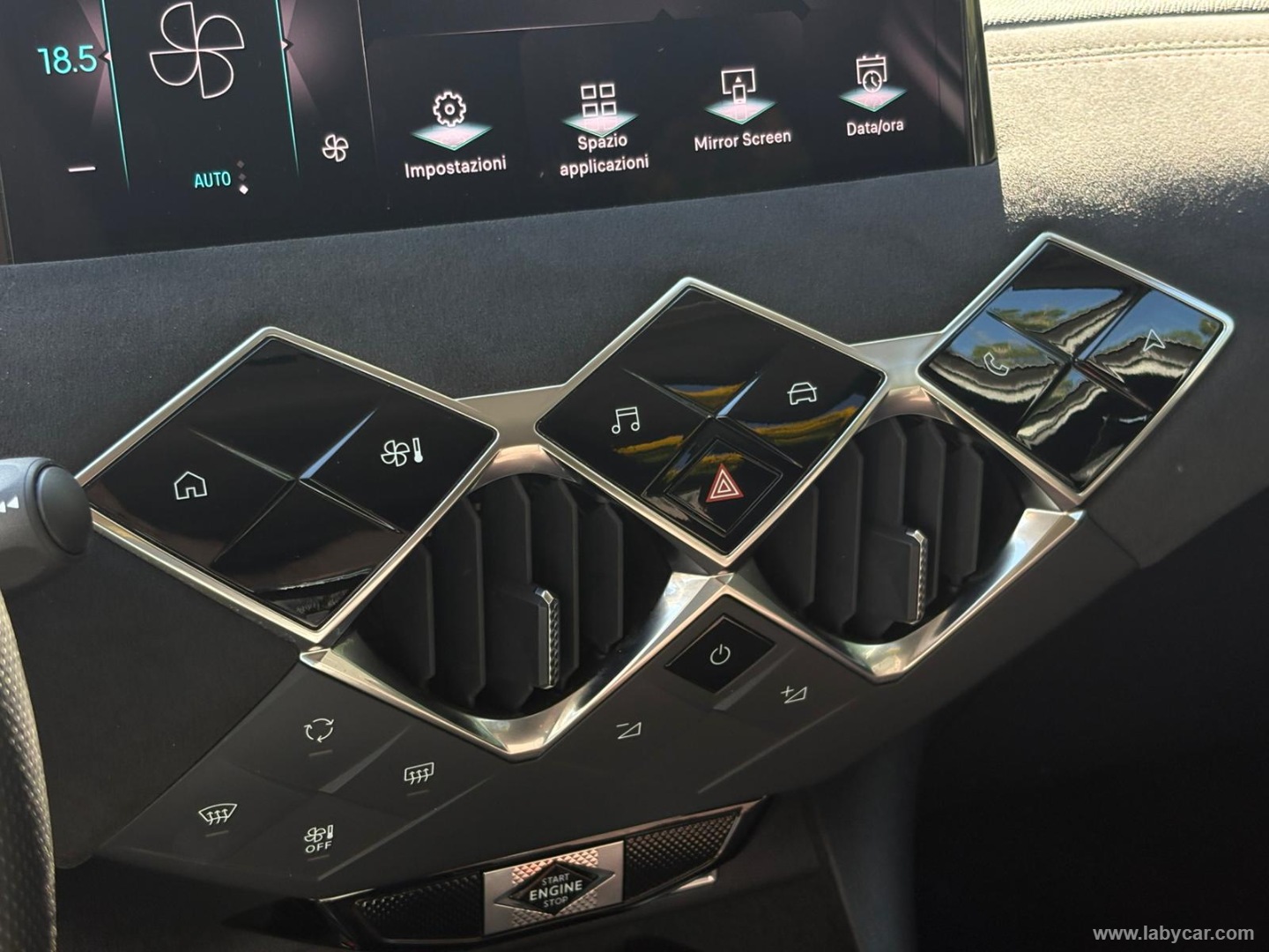 DS AUTOMOBILES DS 3 Crossback 3 PureTech 100 Performance Line - Immagine 17