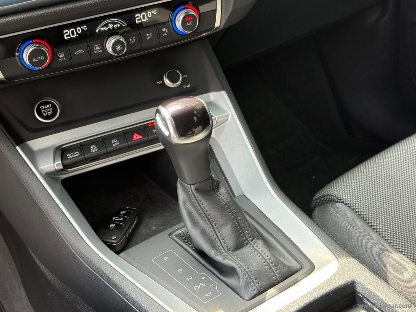 Audi Q3 SPB 35 TDI S tronic S line edition - Immagine 17