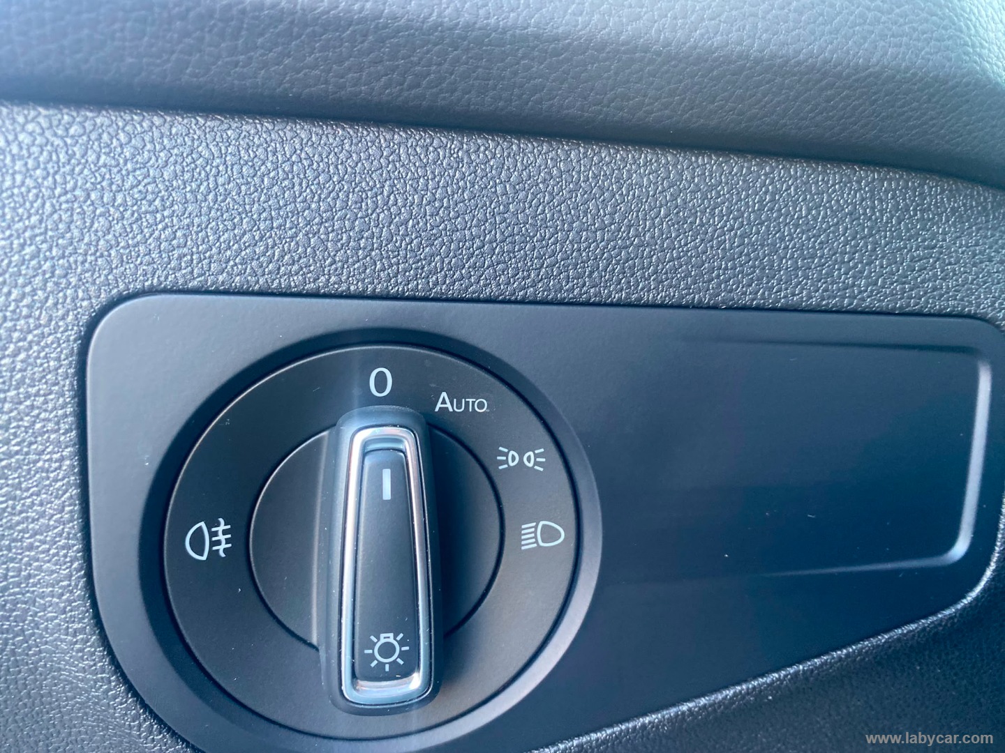 Volkswagen Tiguan 1.4 TSI eHYBRID DSG Life - Immagine 17