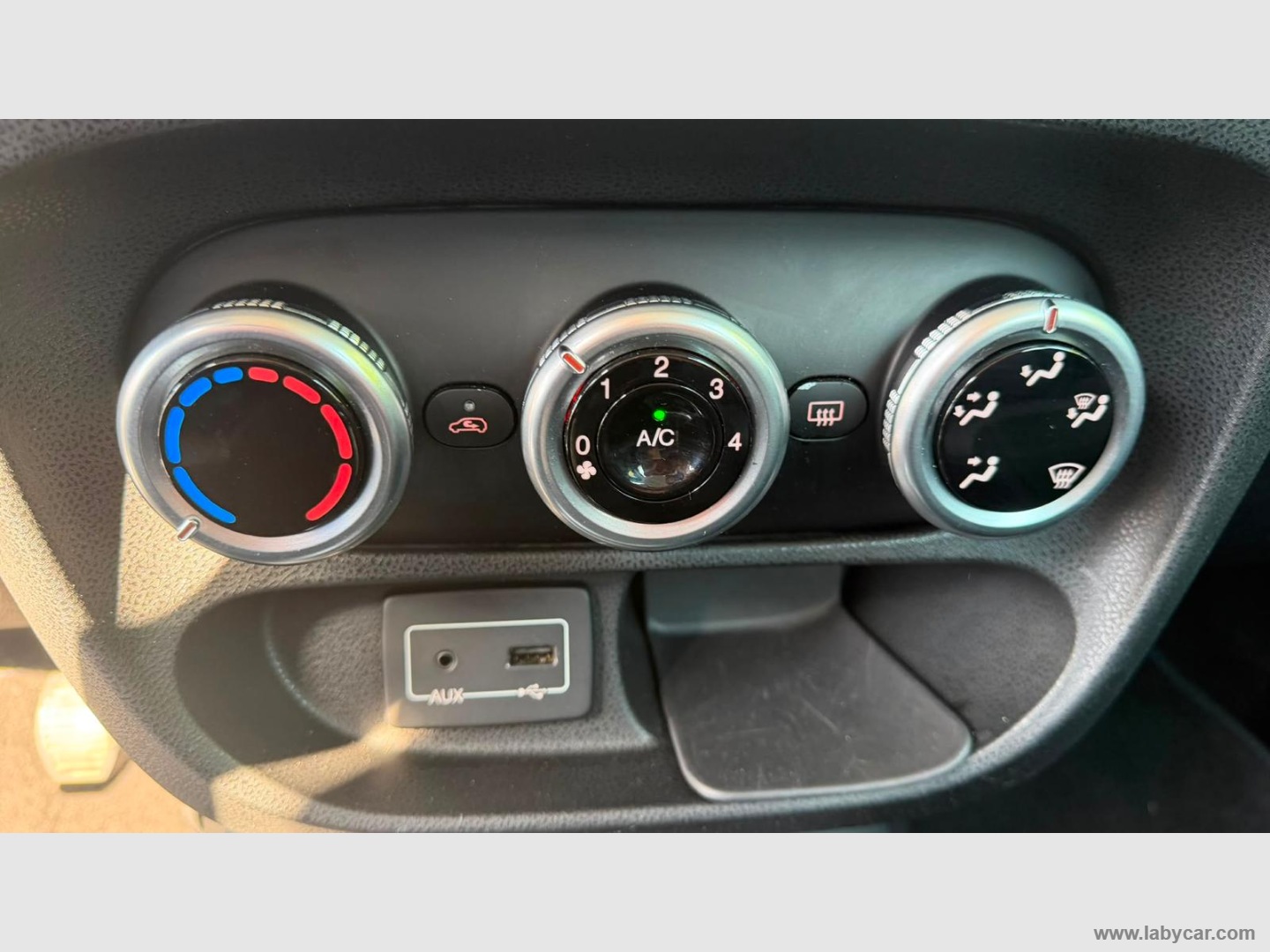 Fiat 500L 1.3 MJT 85 CV Lounge - Immagine 17