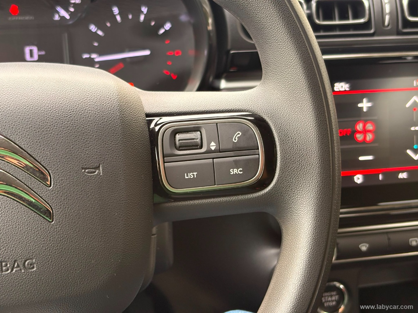 Citroën C3 PureTech 110 S&S Shine - Immagine 17