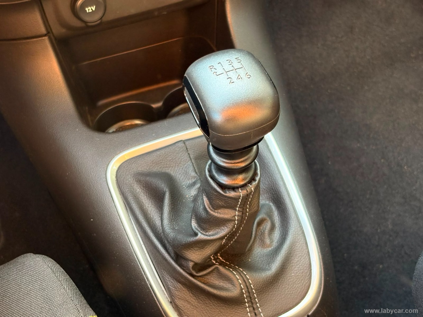 Citroën C3 PureTech 110 S&S Shine - Immagine 17