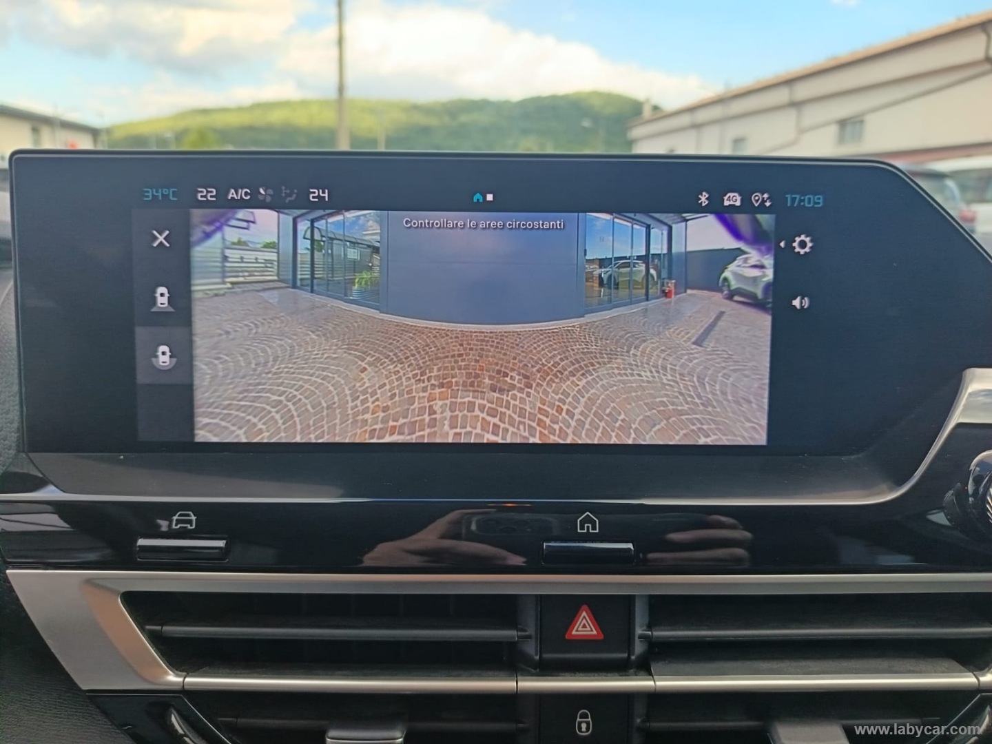 Citroën C4 Hybrid 145 e-DCS6 Plus - Immagine 17
