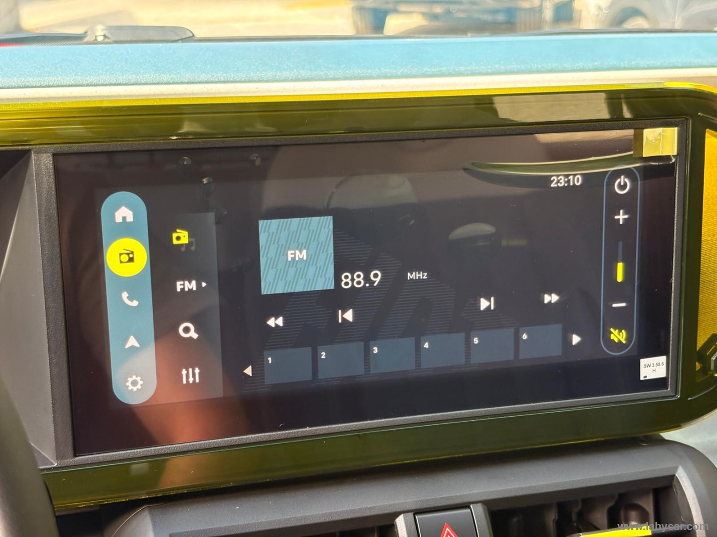 Fiat Grande Panda 1.2 Hybrid 110 S&S La Prima - Immagine 17