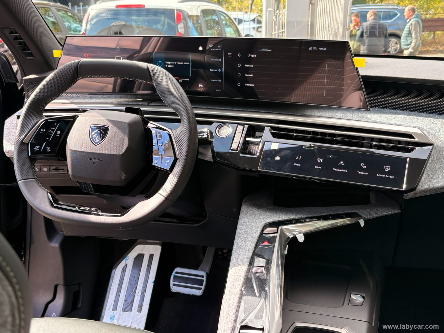 Peugeot 3008 Hybrid 145 e-DCS6 GT - Immagine 17