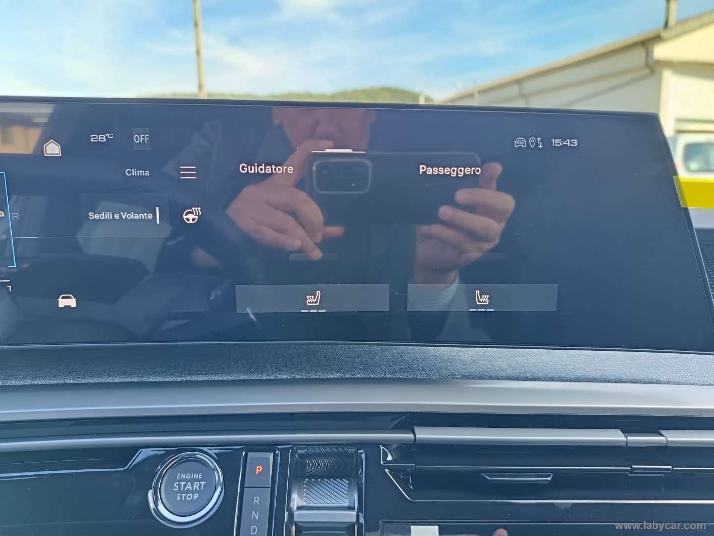 Peugeot 3008 Hybrid 145 e-DCS6 GT - Immagine 17