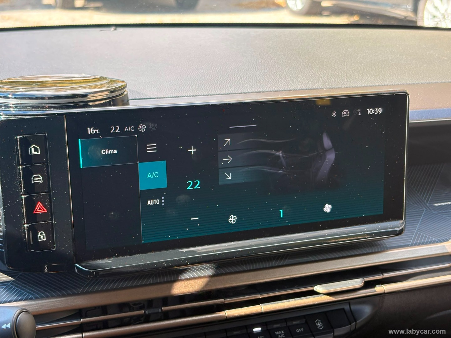Lancia Ypsilon Hybrid e-DCT LX - Immagine 17