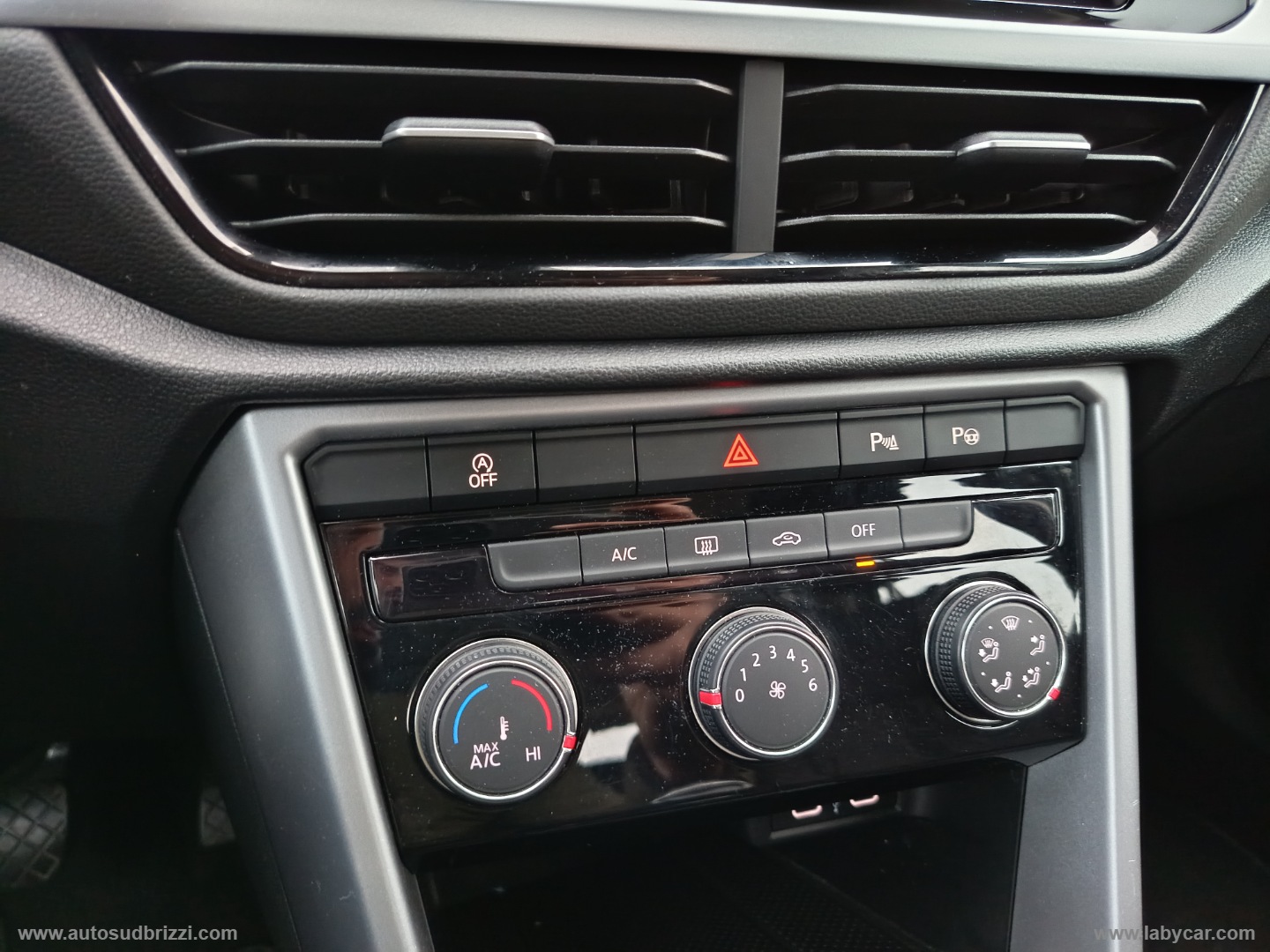 T-Roc 1.0 TSI Life BICOLORE - immagine 17