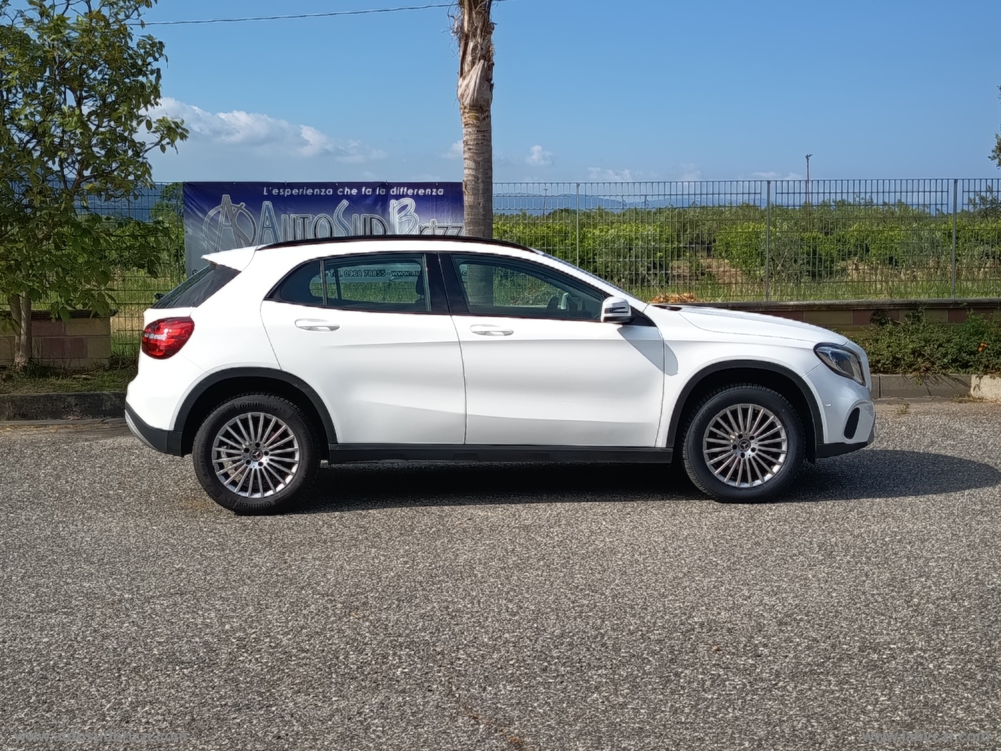 GLA 200 d Automatic Business - immagine 17
