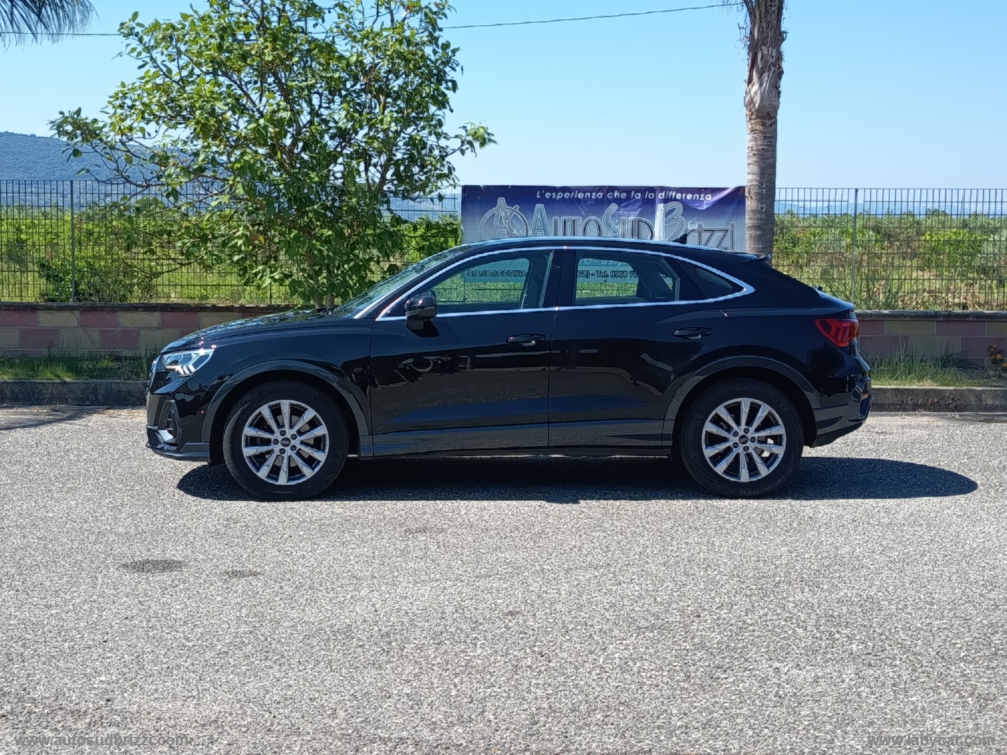 Q3 SPB 35 TDI S tronic Business Plus - immagine 17