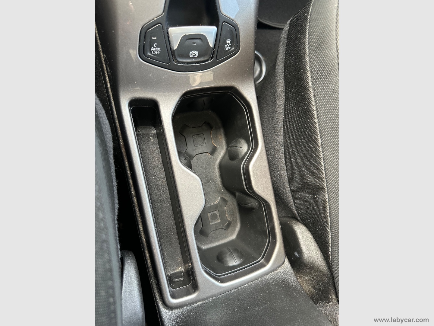 Renegade 1.5 T4 MHEV Limited - immagine 17