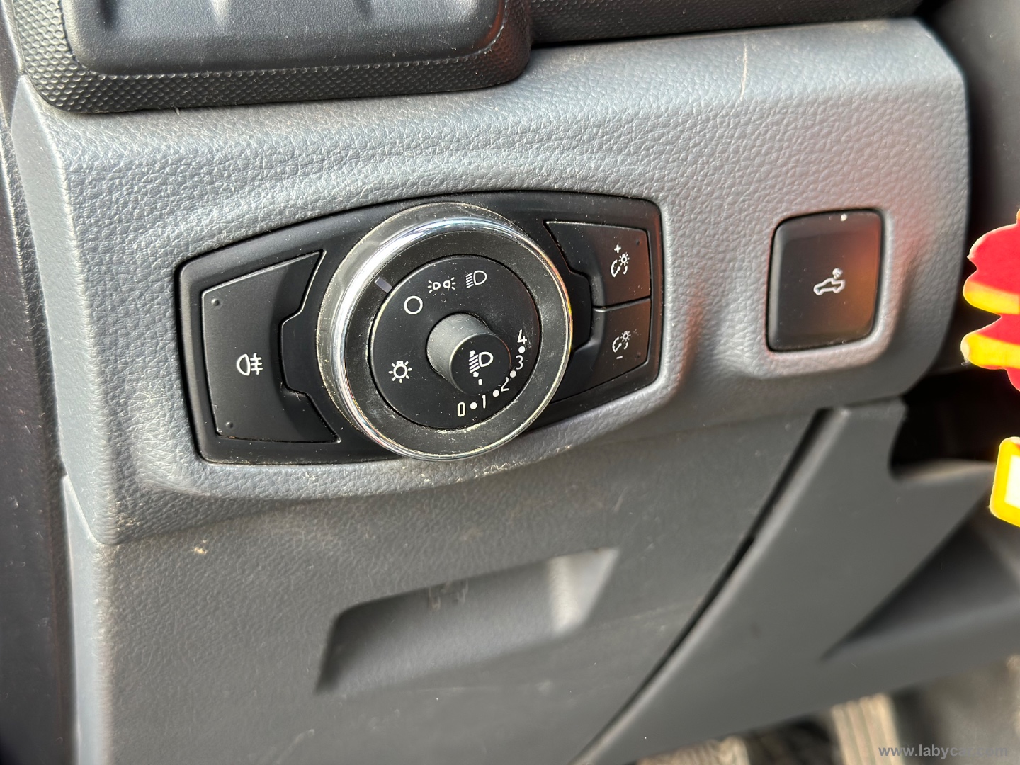 Ranger 2.2 TDCi Doppia Cabina XLT 5pt. - immagine 17