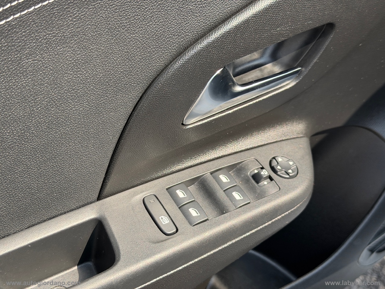 Corsa 1.2 100 CV GS - immagine 17