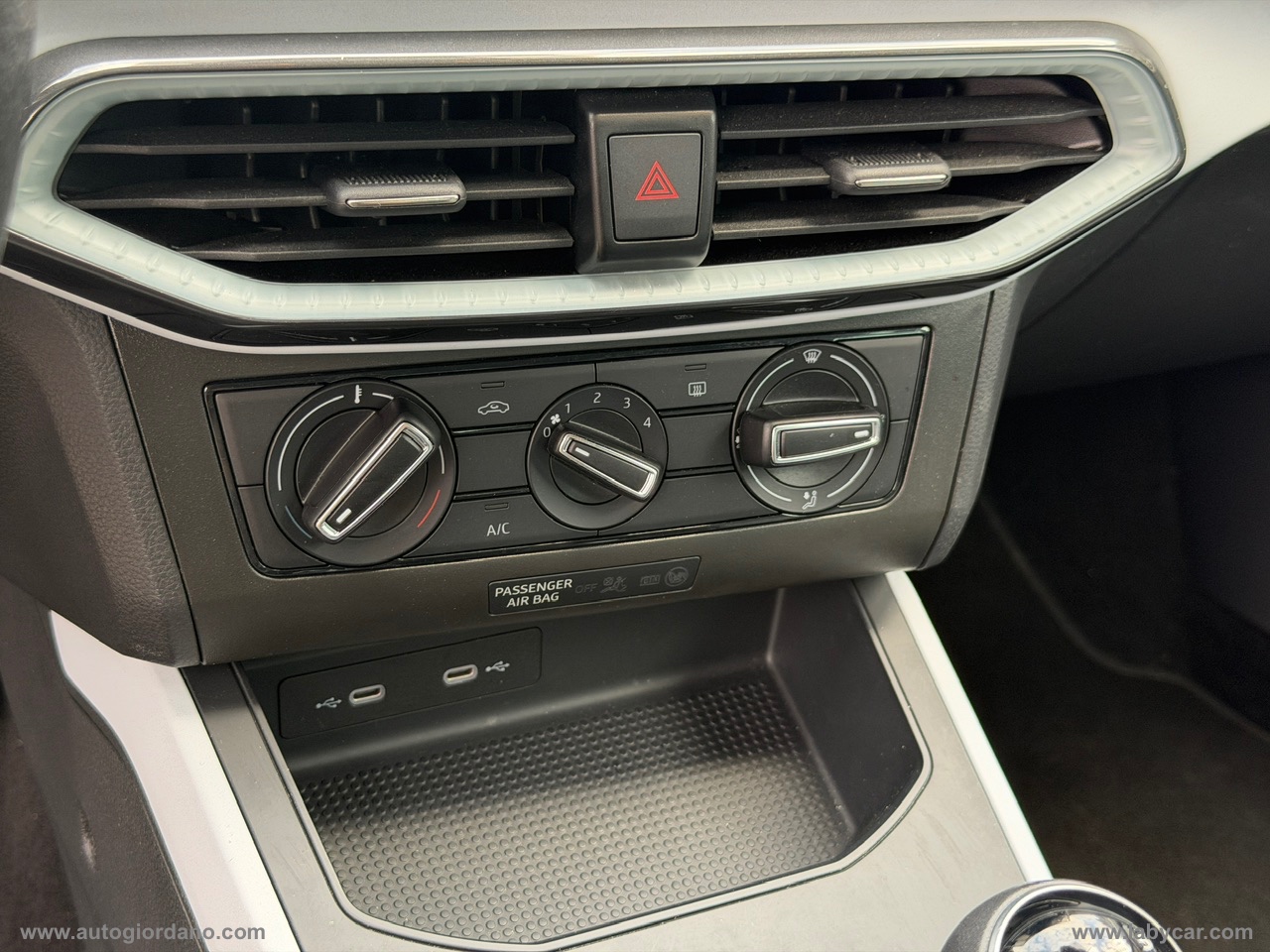 Ibiza 1.0 EcoTSI 95CV 5p. Style FARI FULL LED + NAVI SYSTEM 9.2 - immagine 17