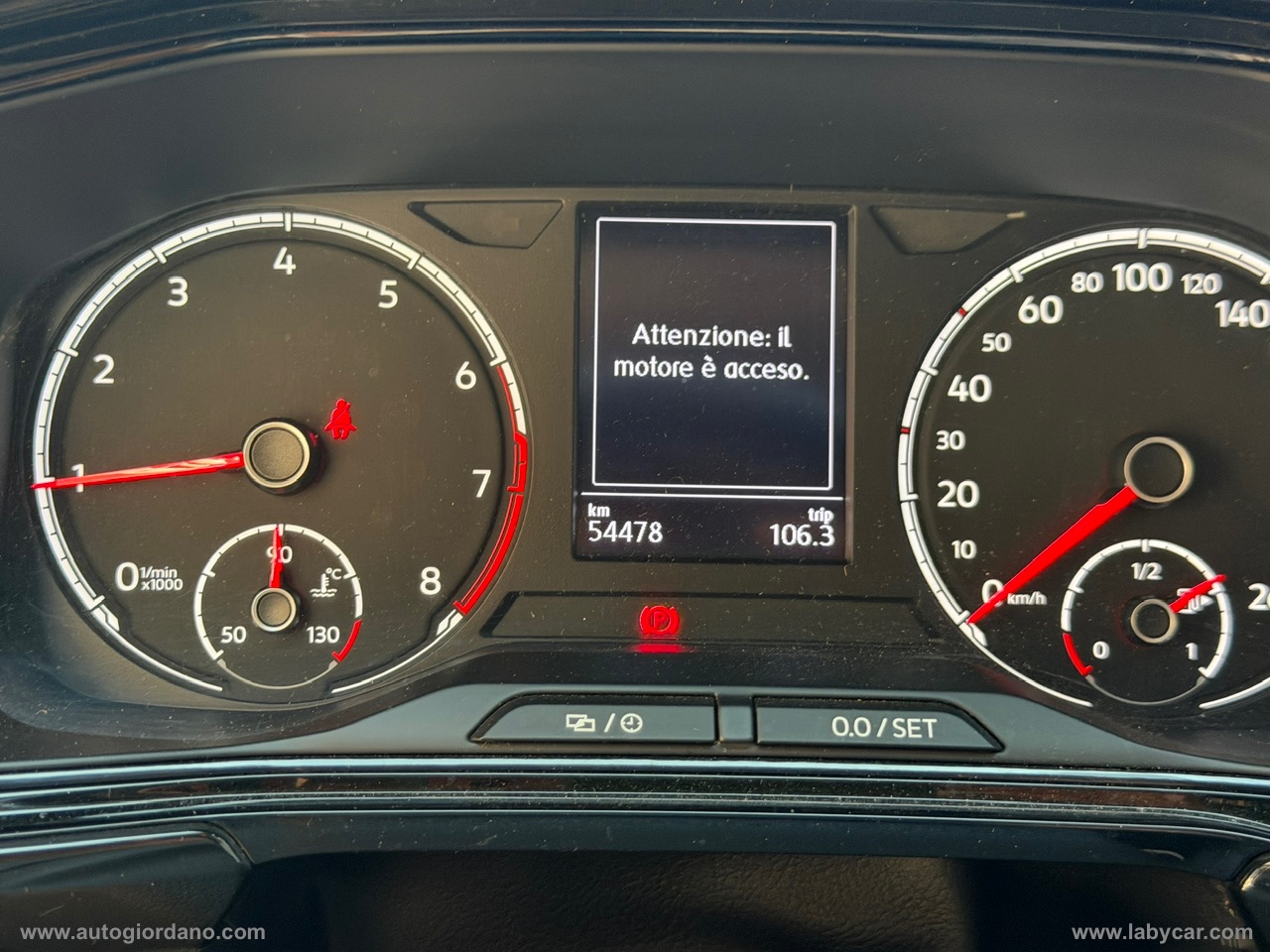 T-Cross 1.0 TSI 115 CV Style BMT - immagine 17