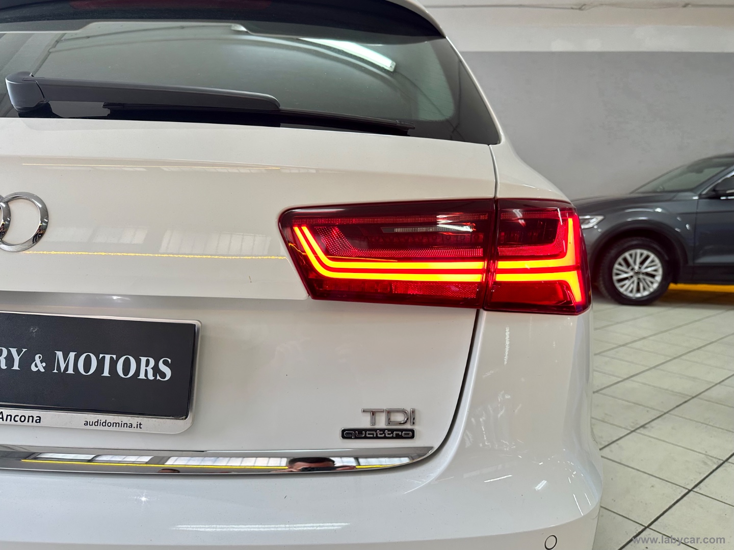 A6 2.0 TDI 190CV ultra S tronic Business S LINE TAGL DOC - immagine 17