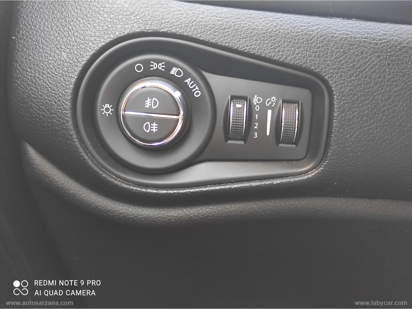 Renegade 1.6 Mjt DDCT 120CV Limited - immagine 17