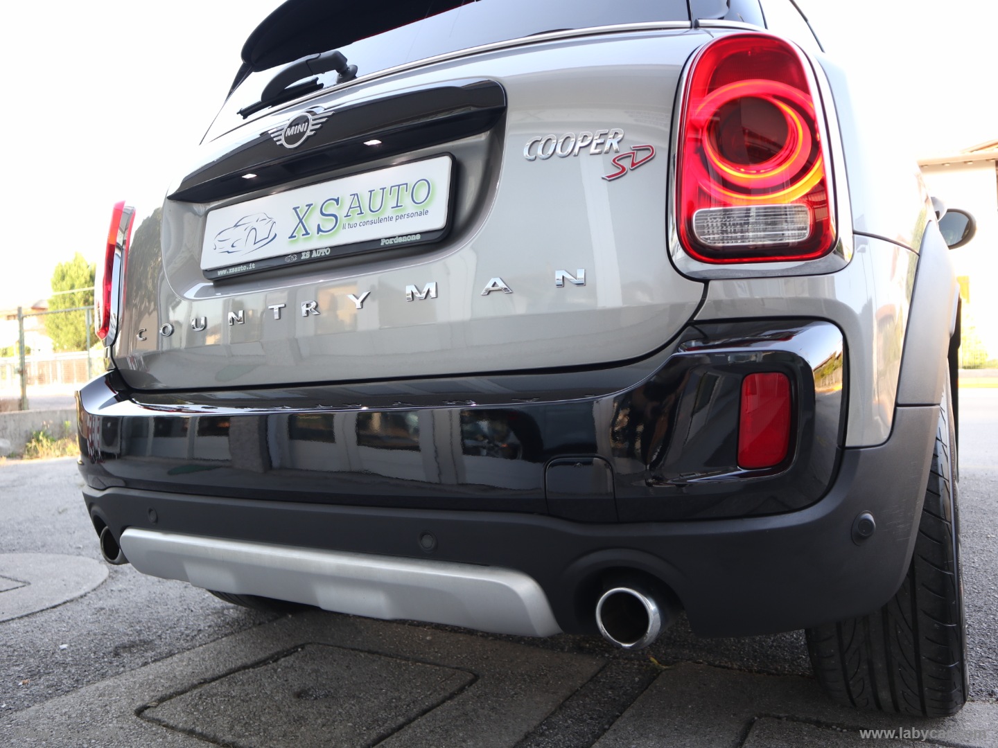 Mini Cooper SD Business Countryman ALL4 - immagine 17