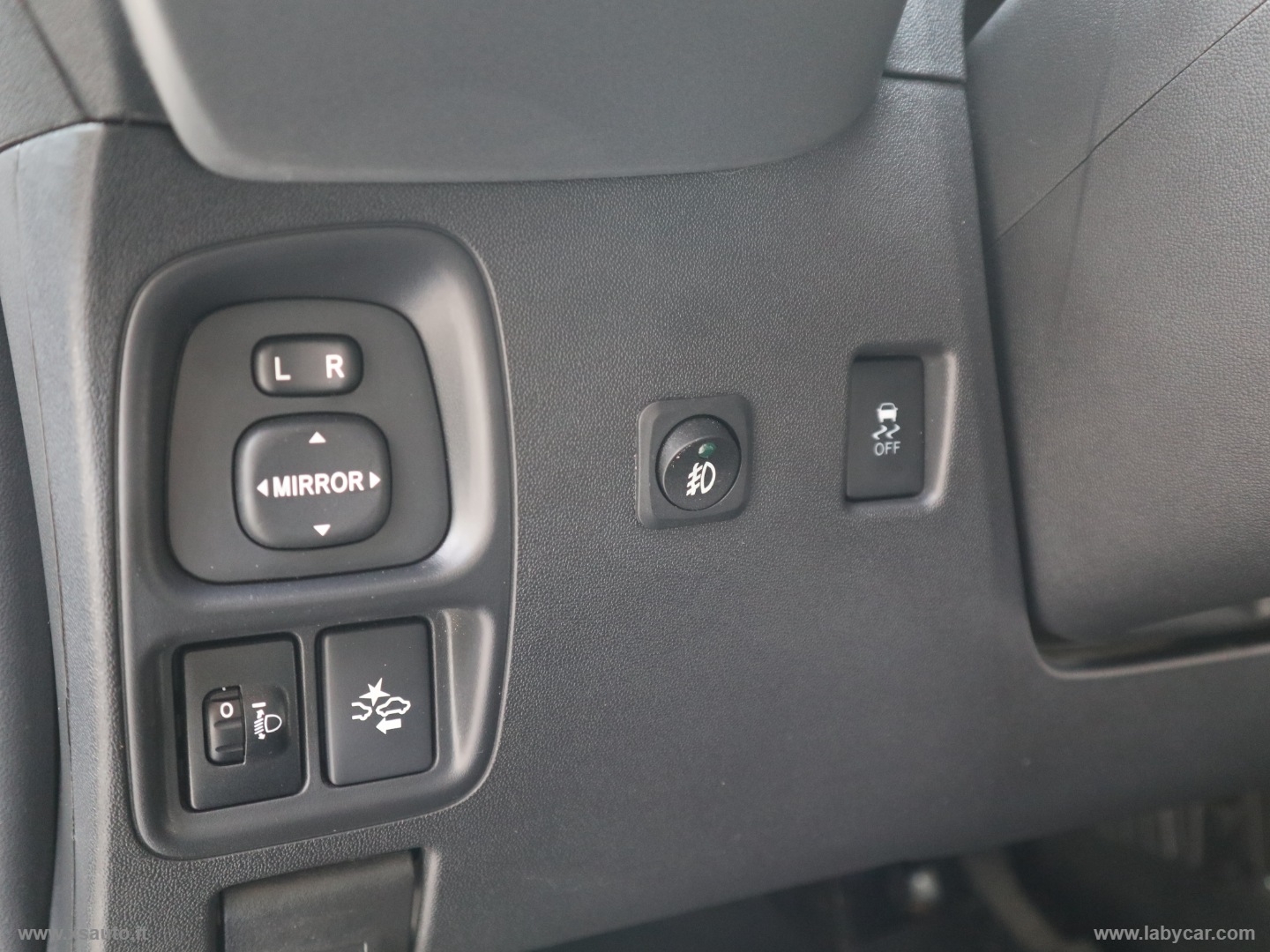Aygo Con. 1.0 VVT-i 72CV 5p.x-music MMT - immagine 17