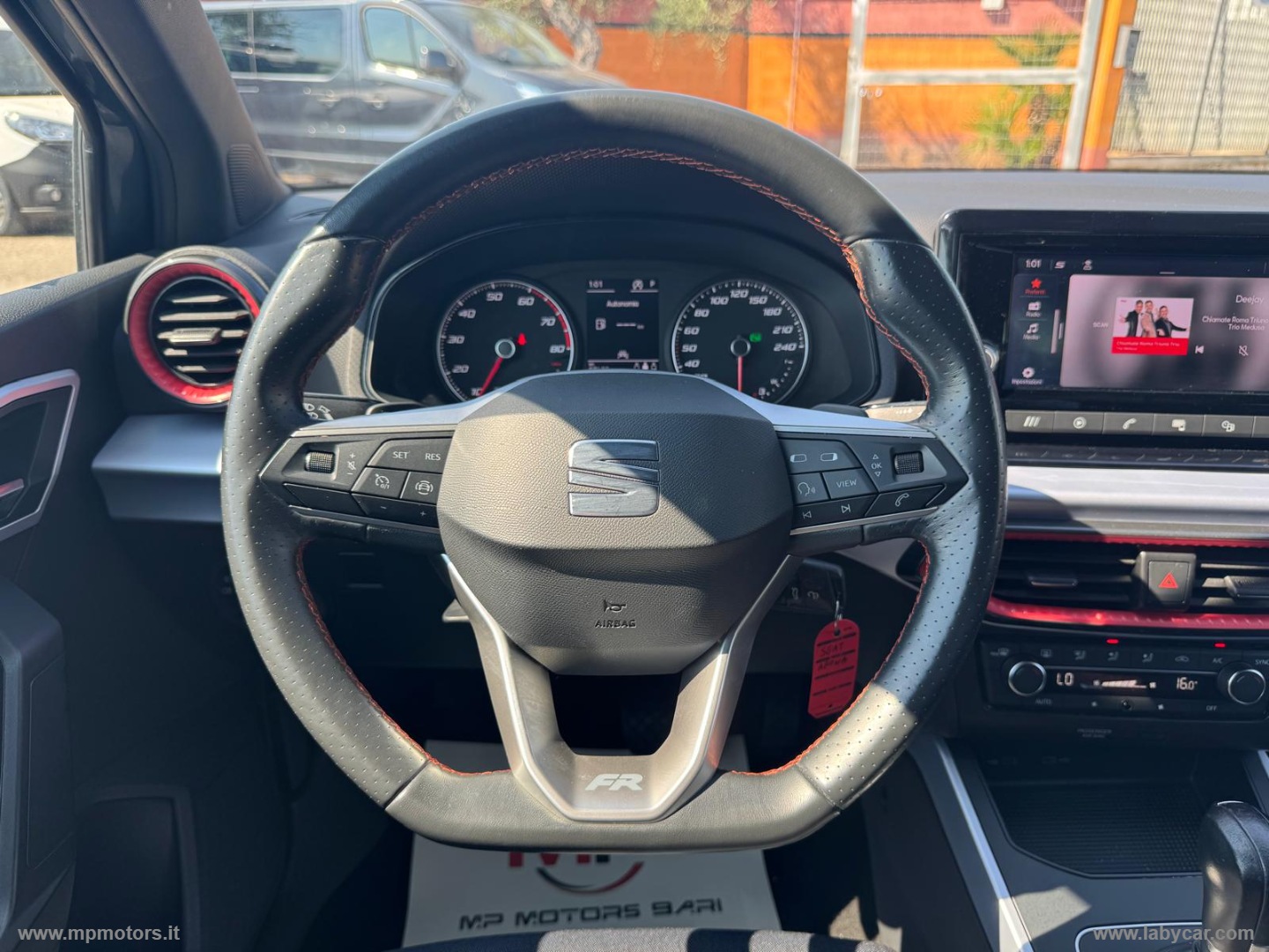 ARONA FR DSG 1.0 EcoTSI 110CV AUTOMATICA - immagine 17