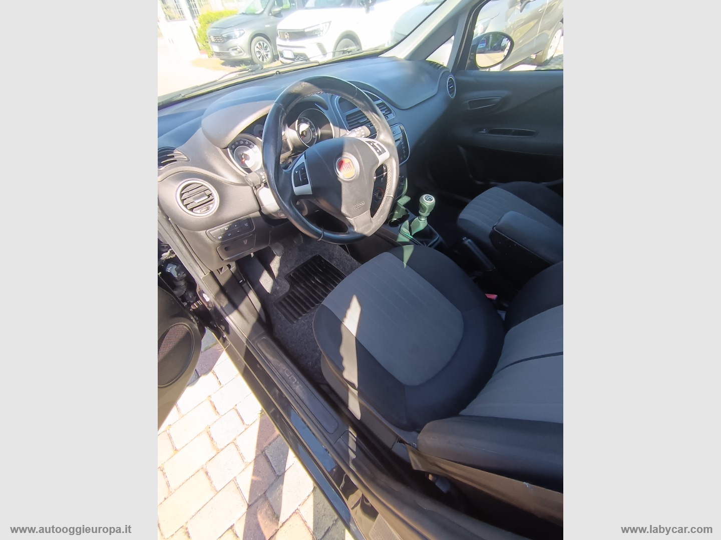 Punto 1.4 8V 5p. Easypower Lounge - immagine 17