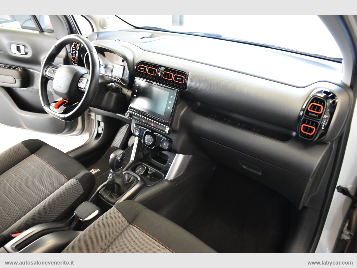 C3 Aircross PureT. 110 S&S Shine - immagine 17
