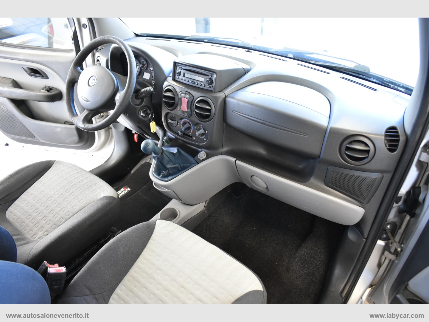 Doblò 1.9 MJT 105 CV Dynamic - immagine 17