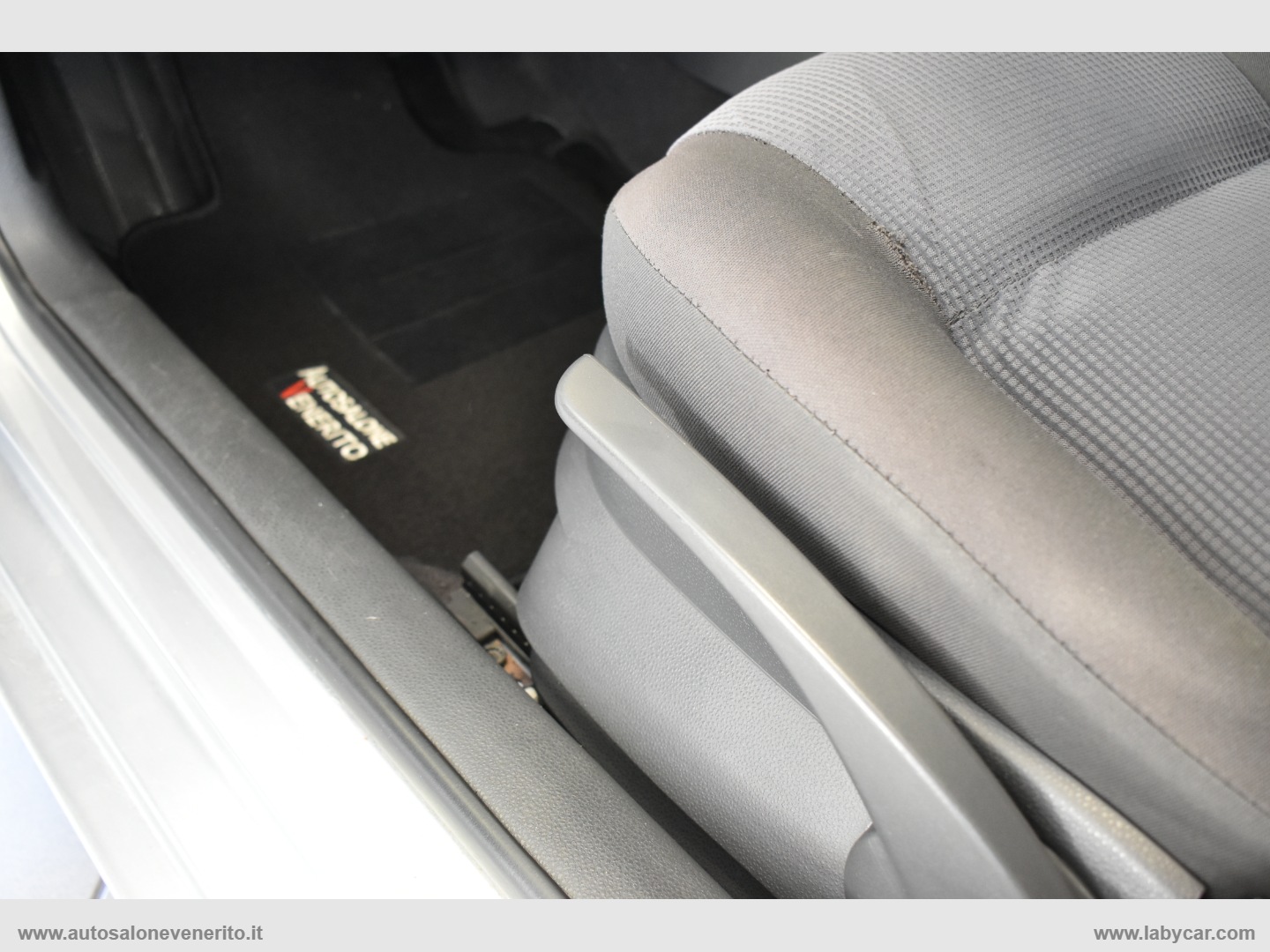 Polo 1.4 TDI 5p. Comfortline - immagine 17