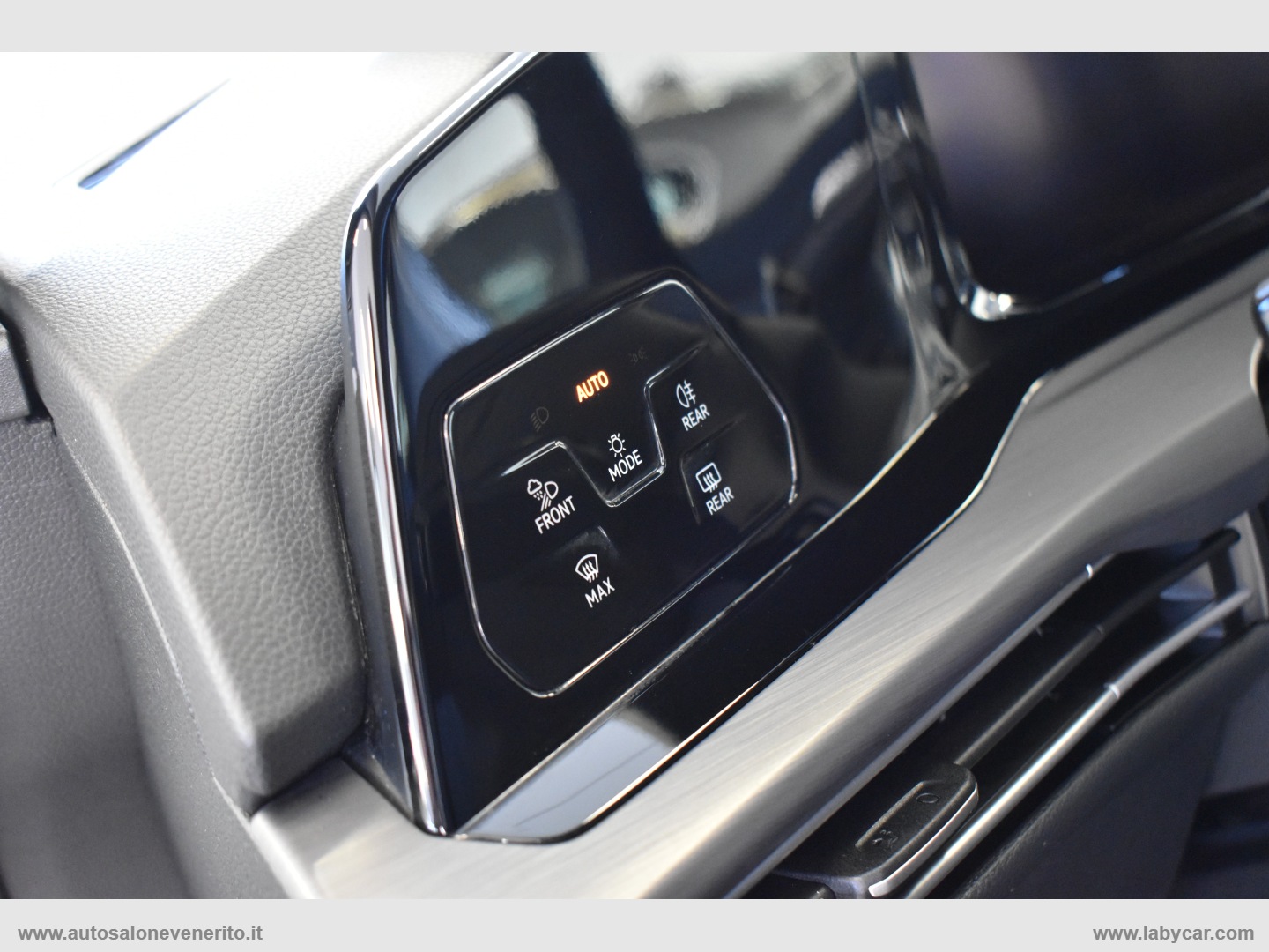 Golf 2.0 TDI SCR Style - immagine 17