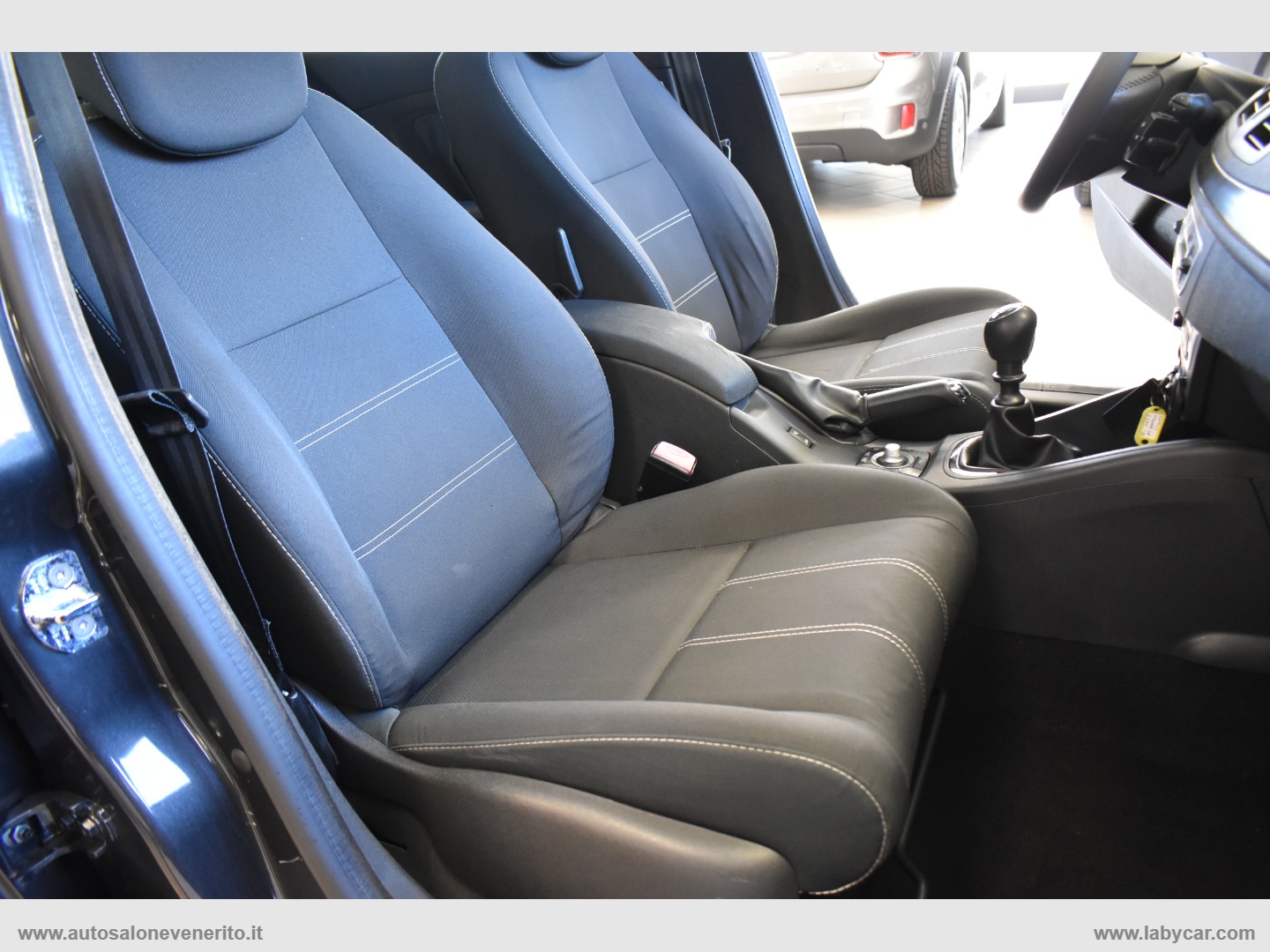 Mégane 1.5 dCi 110 CV SporTour Wave - immagine 17